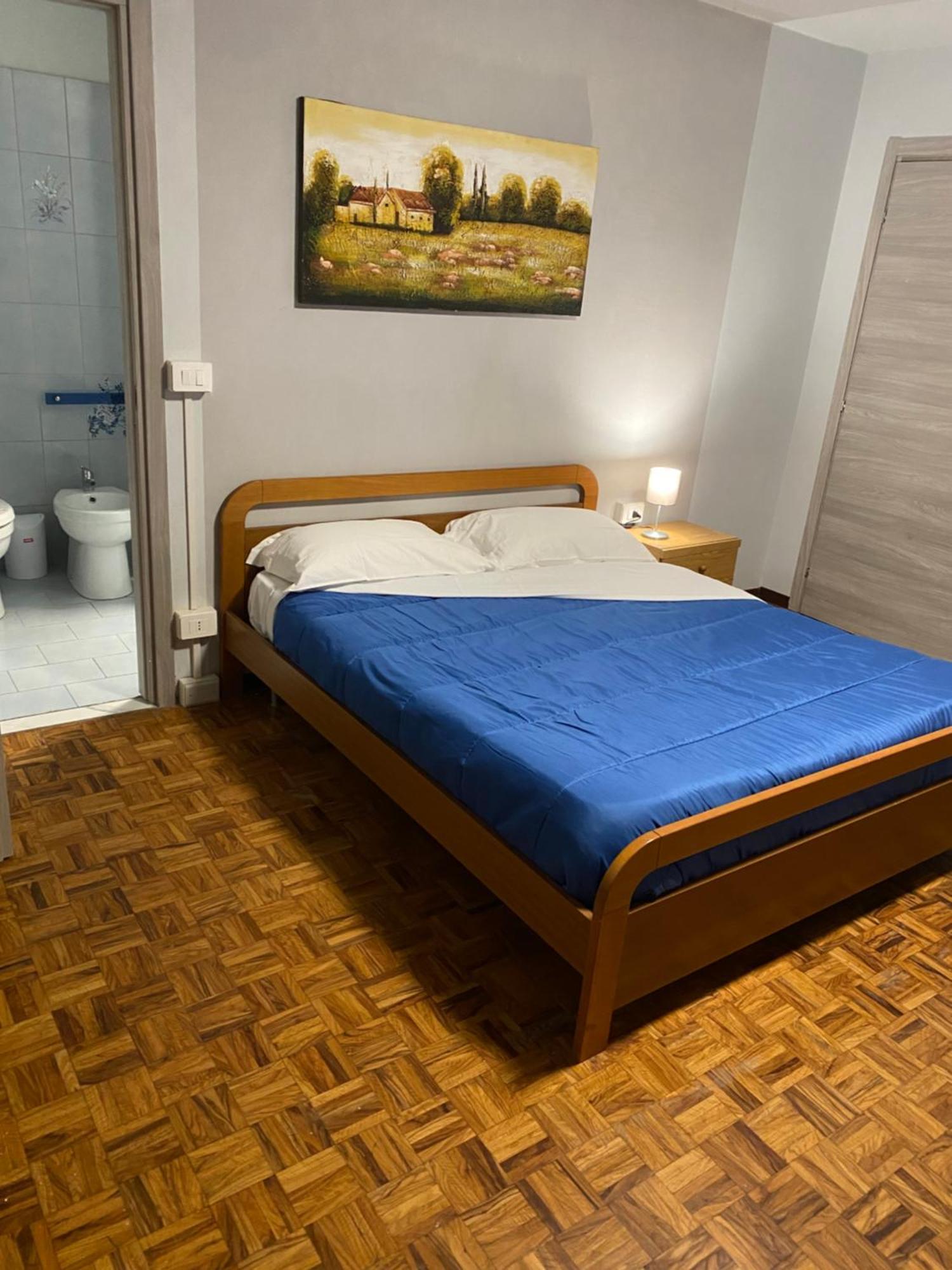 La Casa Di Cate & Adry Bed & Breakfast Envie Ngoại thất bức ảnh