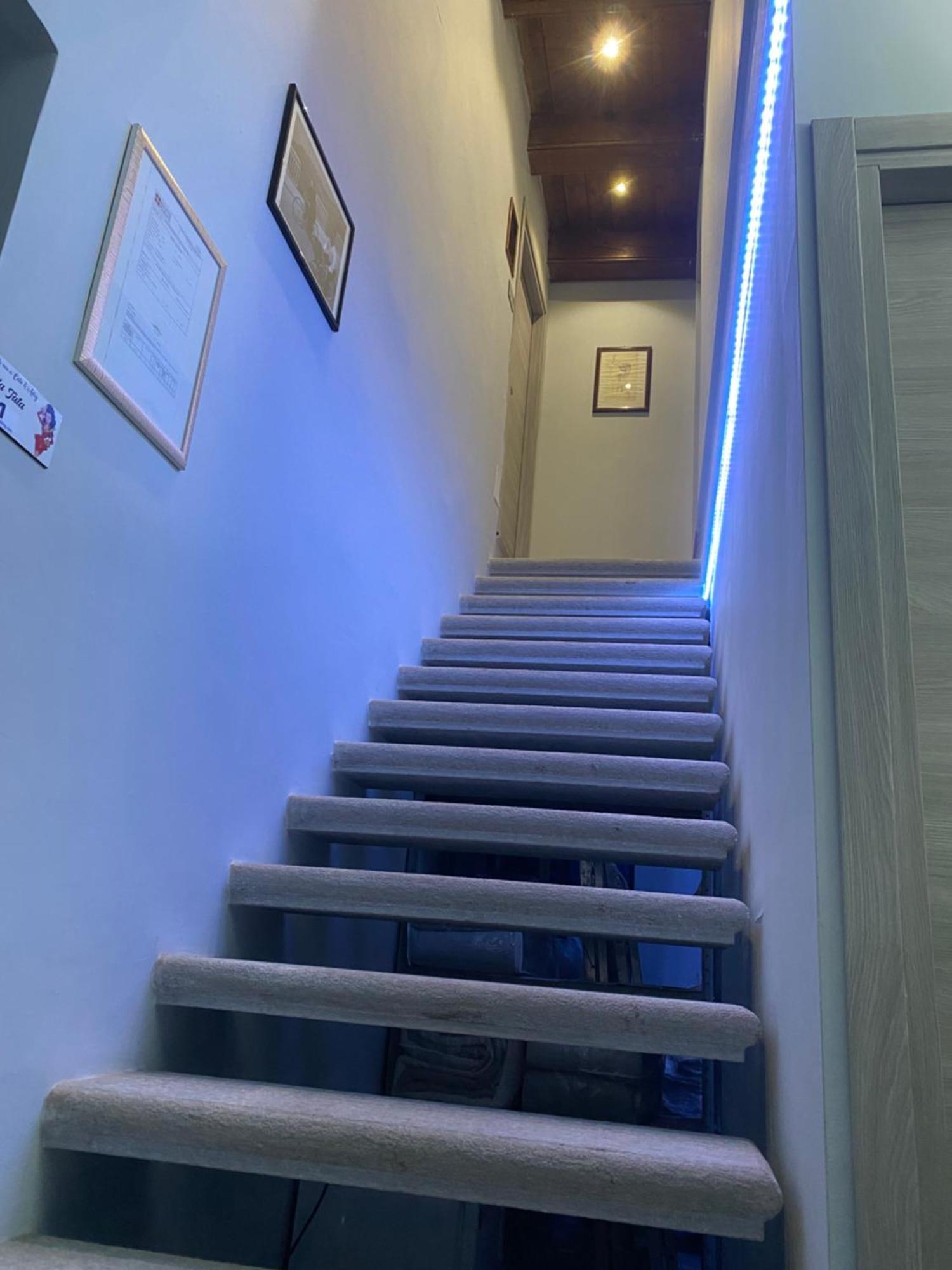 La Casa Di Cate & Adry Bed & Breakfast Envie Ngoại thất bức ảnh